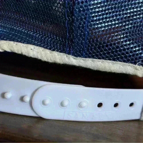 3Stripe Vintage trucker hat 80s SnapBack mesh. Not worn. - Picture 5 of 11